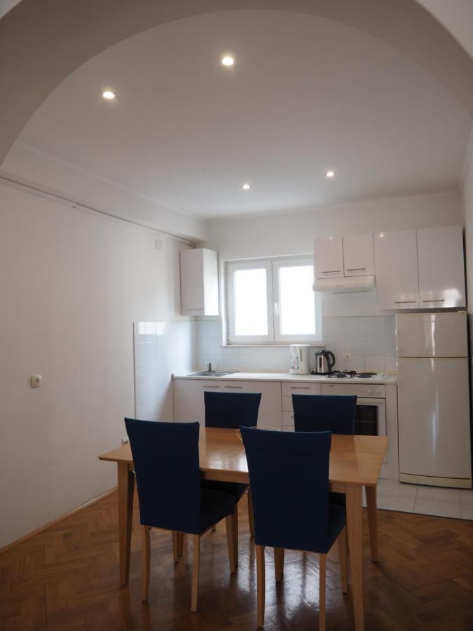 Apartmani Макарска Экстерьер фото