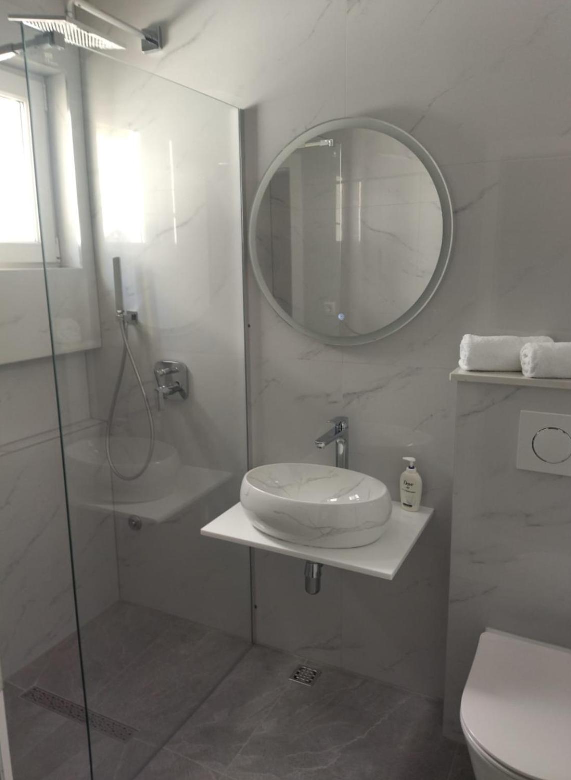 Apartmani Макарска Экстерьер фото
