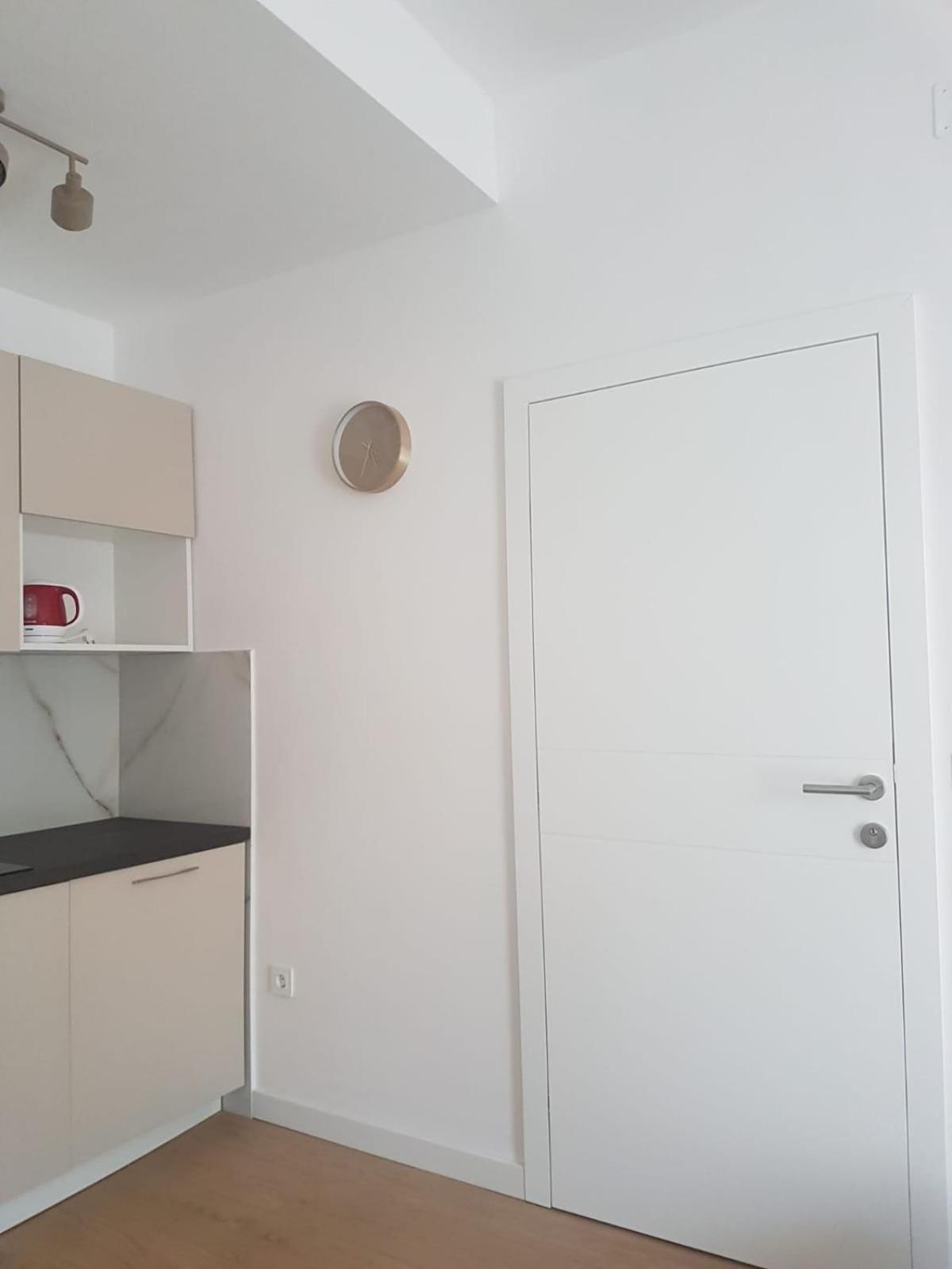 Apartmani Макарска Экстерьер фото