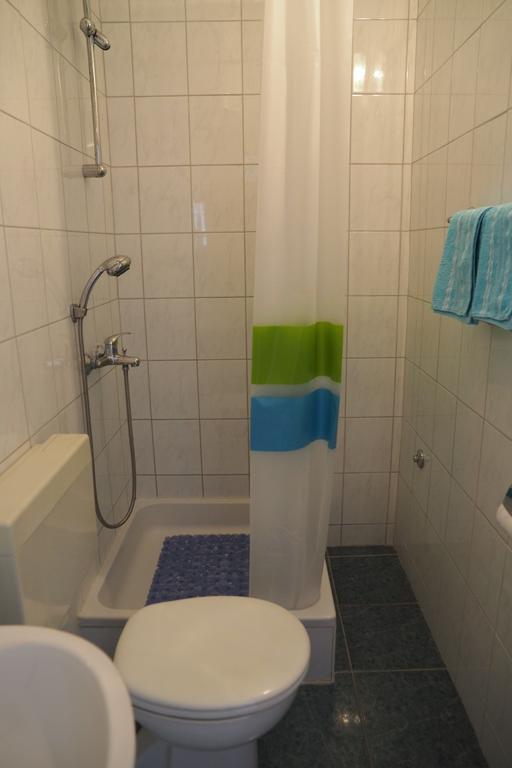 Apartmani Макарска Экстерьер фото